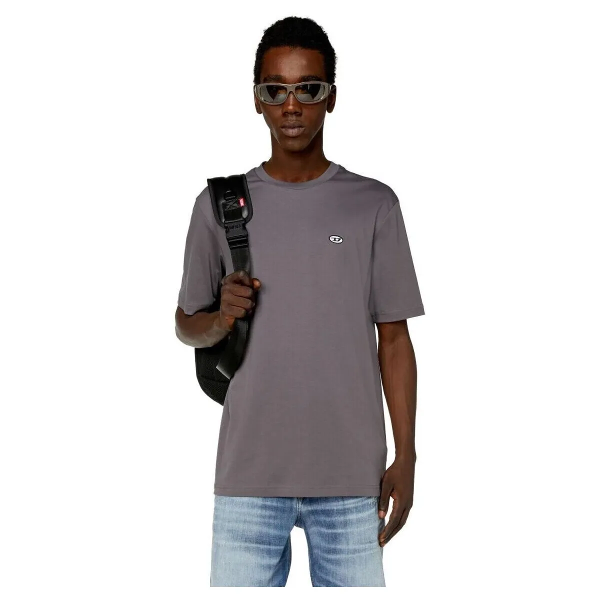 A03819 0AIJU TJUSTDOVAL9CM