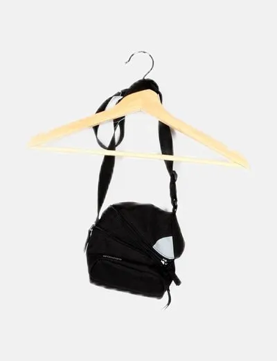 Adidas Bandolera negra logo