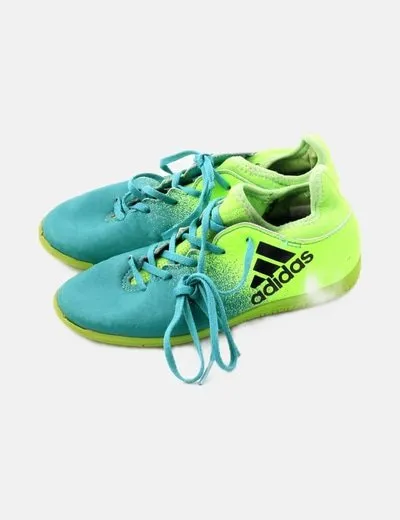 Adidas Deportiva verde futbol