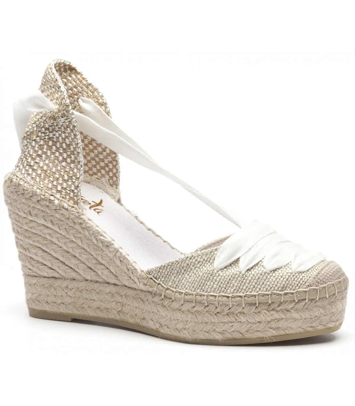 Alpargatas con lazos en blanco