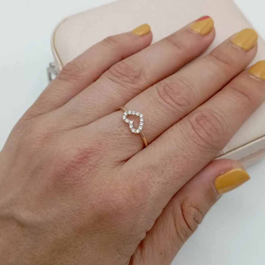 Anillo 18k macizo corazón circonitas