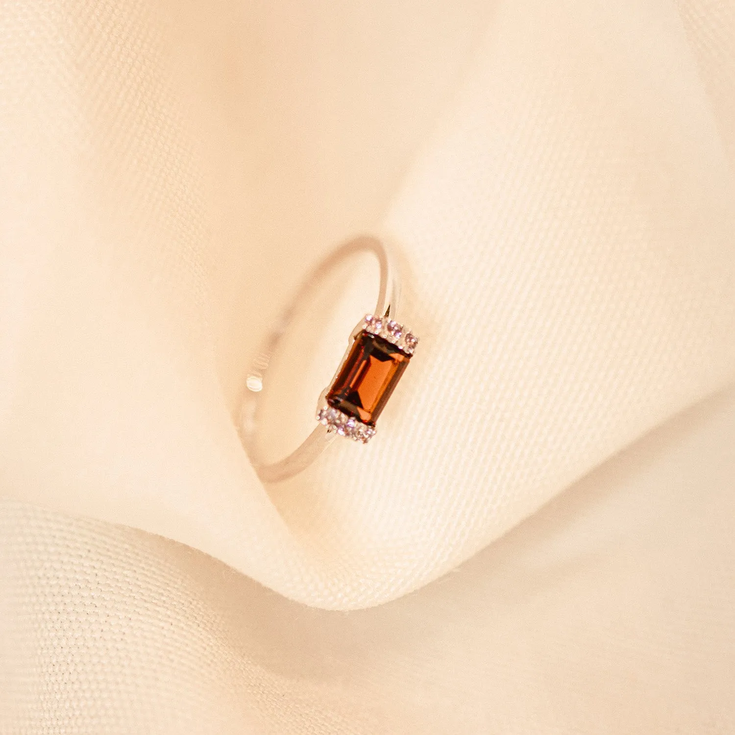 ANILLO  
