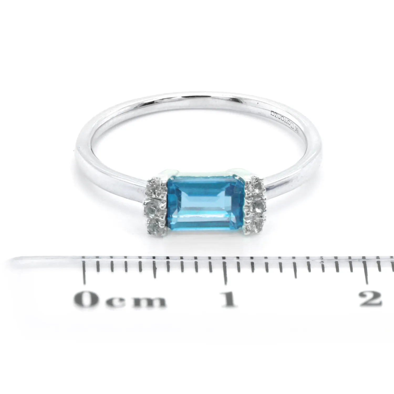 ANILLO  