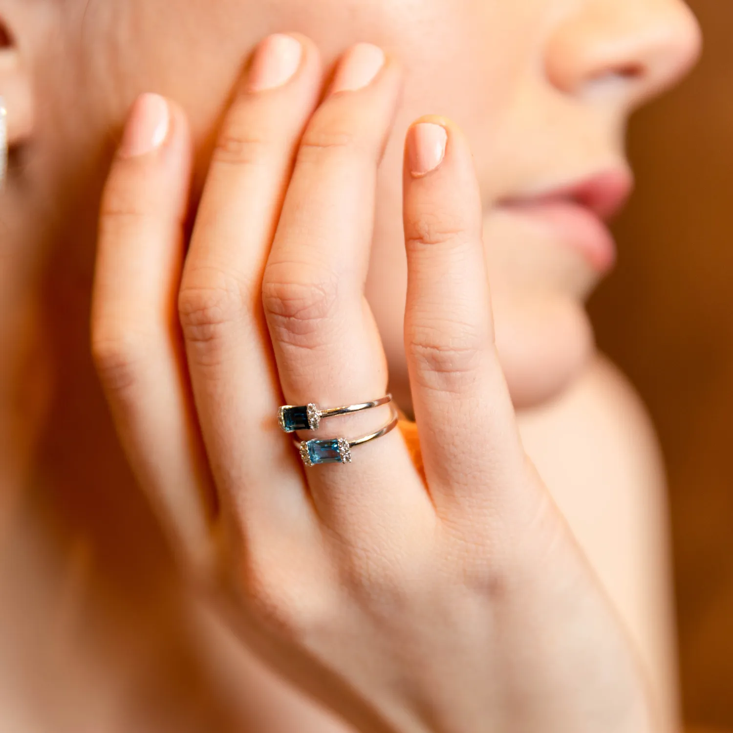ANILLO  