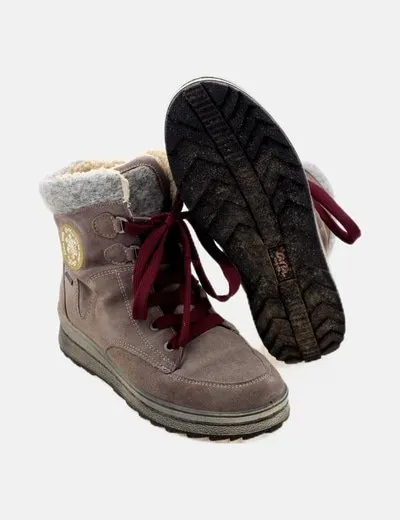 ARA Bota gris detalle borrego