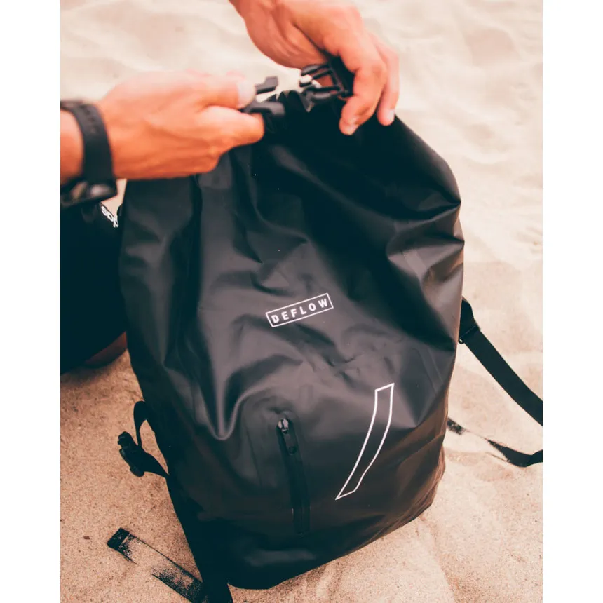 Bolsa Estanca Deflow En Color Negro