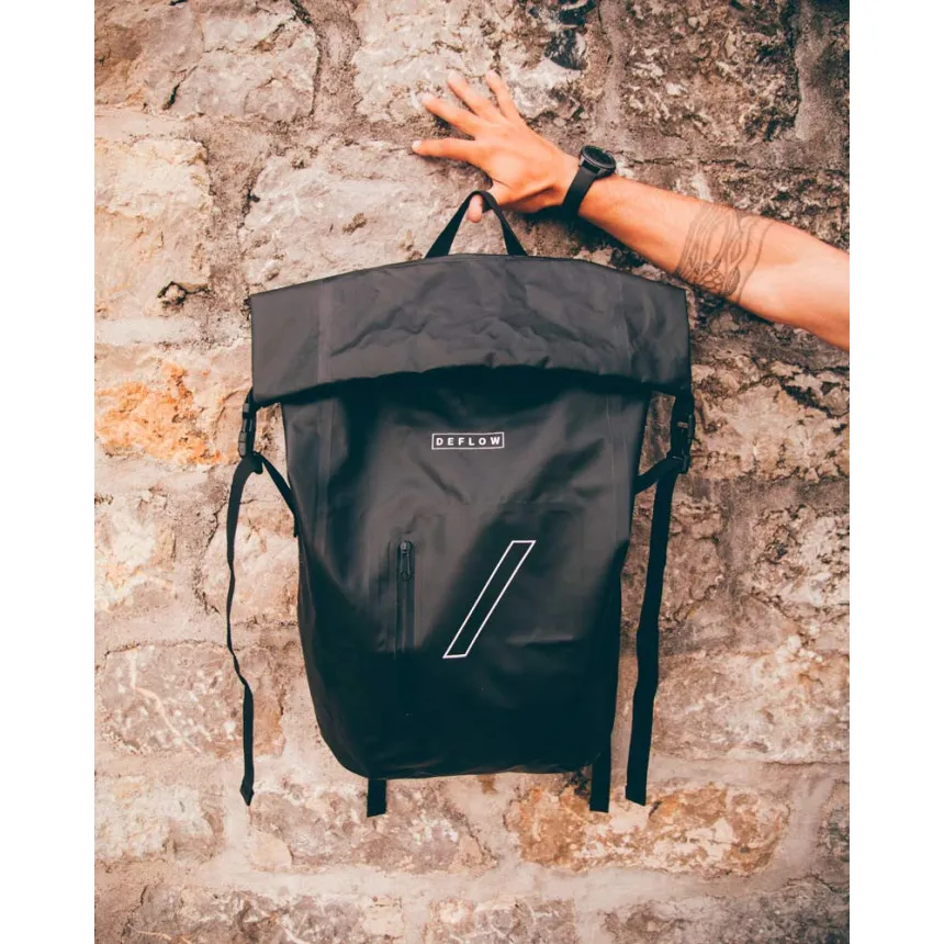 Bolsa Estanca Deflow En Color Negro