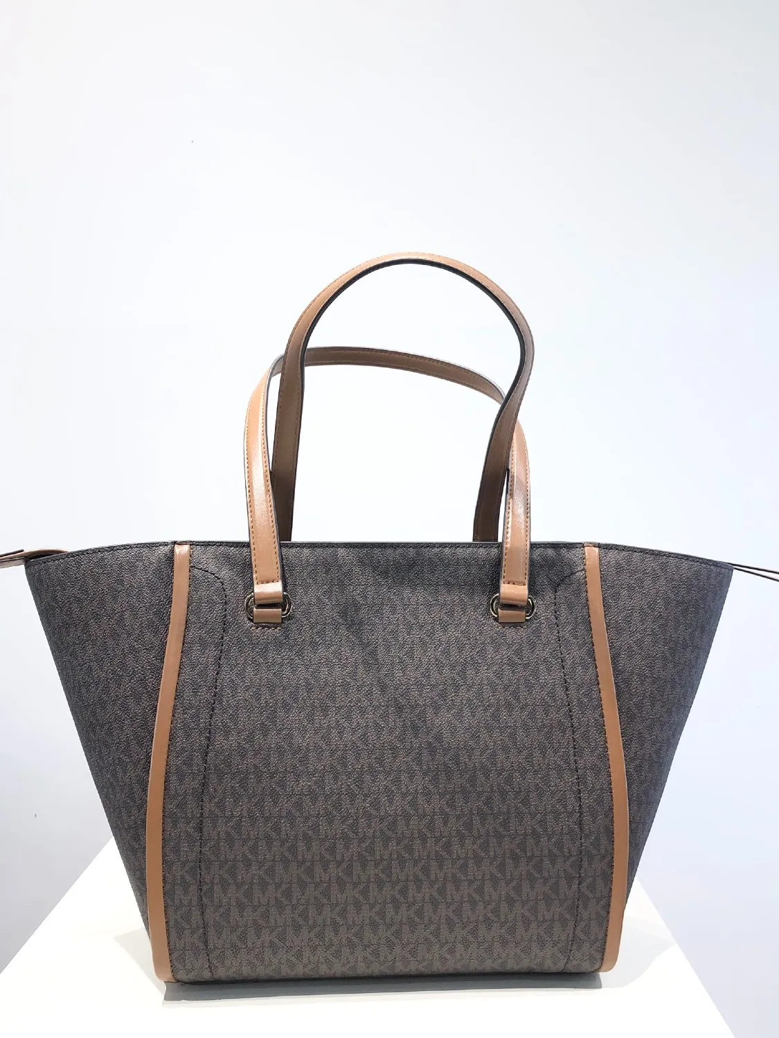 BOLSO TOTE MD.CARINE MICHAEL KORS