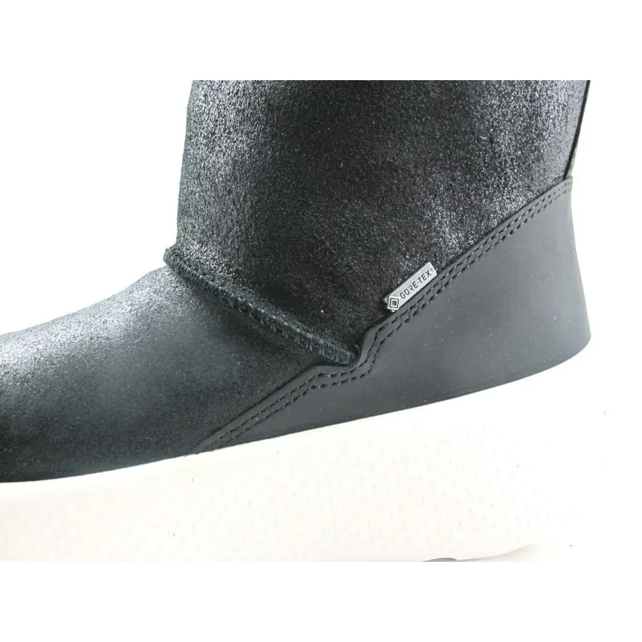 Bota Ecco Ukiuk Gore Tex negro