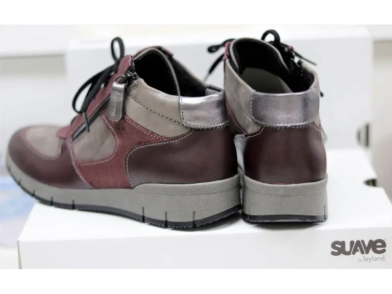 BOTIN COMBINADO SPORT PLANO 3900 SUAVE BY LEYLAND EN COLOR GRANATE, NEGRO O BURDEOS