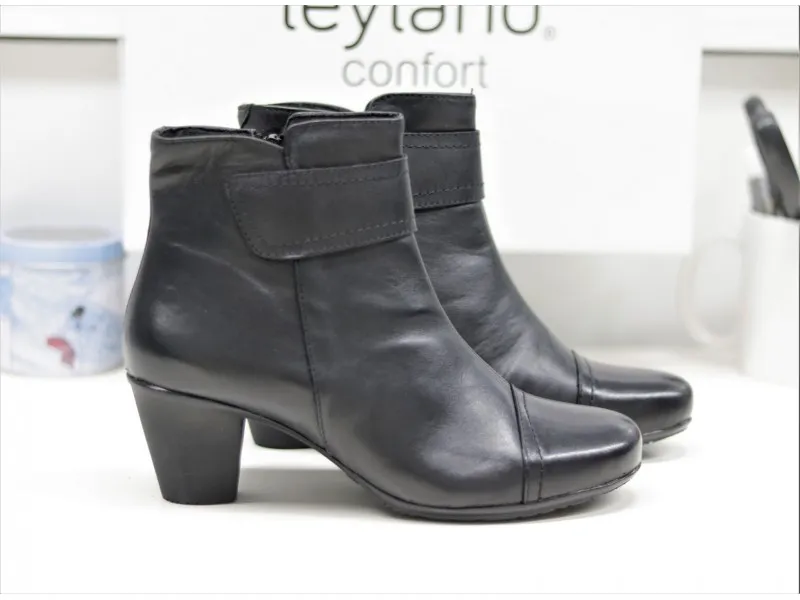 BOTIN DE PIEL CON TACÓN 5523 SUAVE BY LEYLAND EN COLOR NEGRO O CAMEL