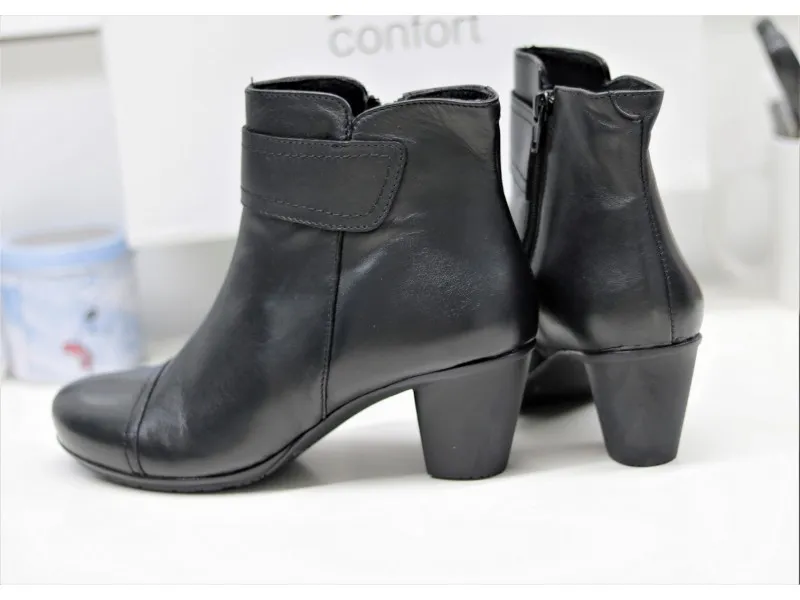 BOTIN DE PIEL CON TACÓN 5523 SUAVE BY LEYLAND EN COLOR NEGRO O CAMEL