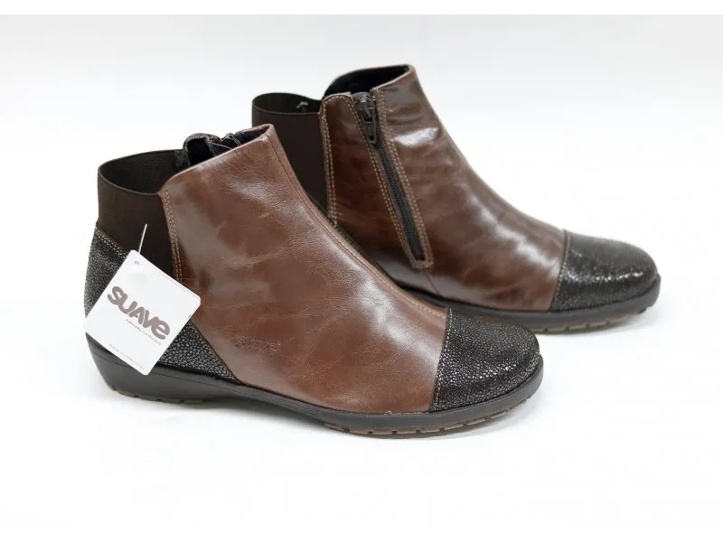 BOTÍN PLANO DE PIEL 3081 SUAVE BY LEYLAND EN COLOR NEGRO O MARRÓN