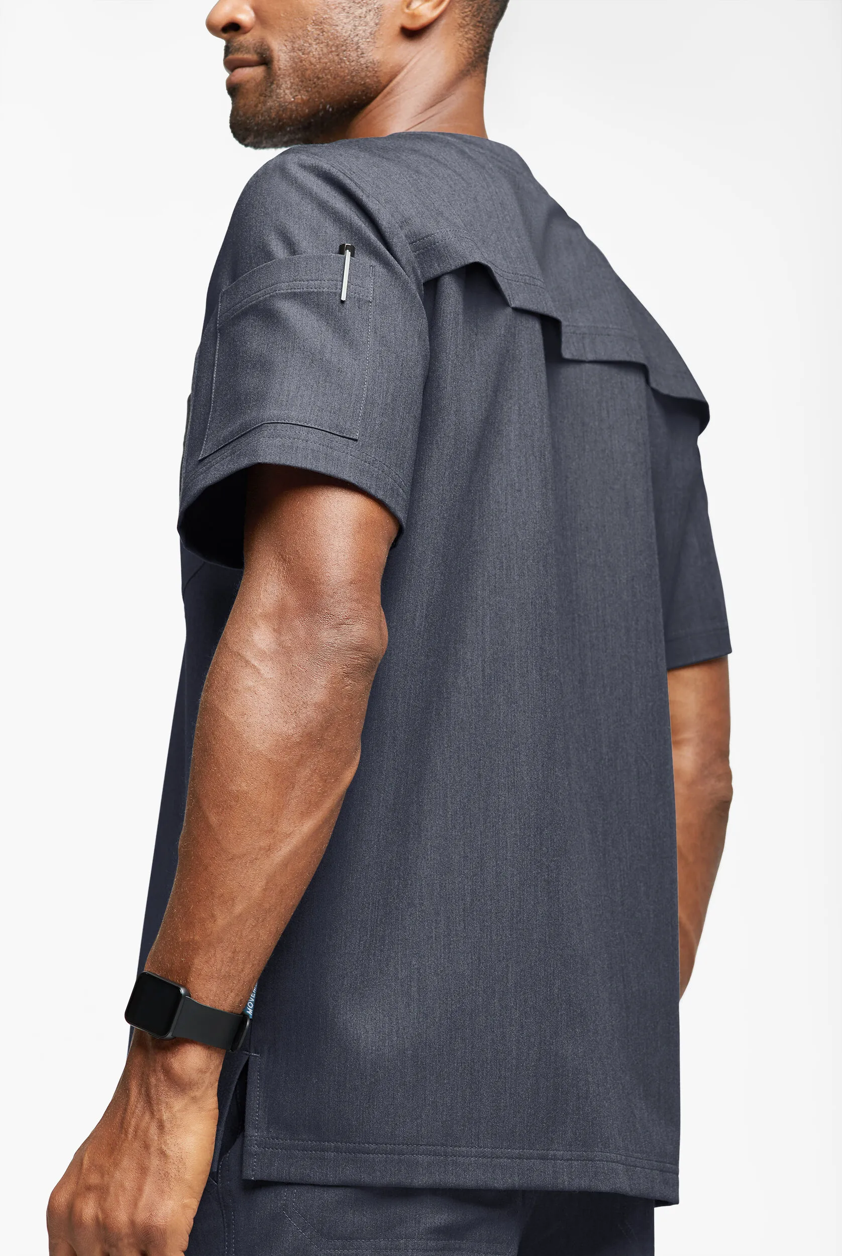 CAMISA M&EACUTE;DICA MOVEMENT BY BUTTERSOFT ECLIPSE HENLEY CON 3 BOLSILLOS PARA HOMBRE 