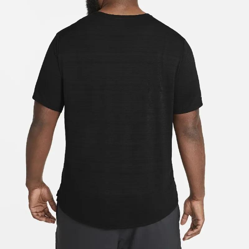 Camiseta Nike Dry Fit  Miler CU5992 010