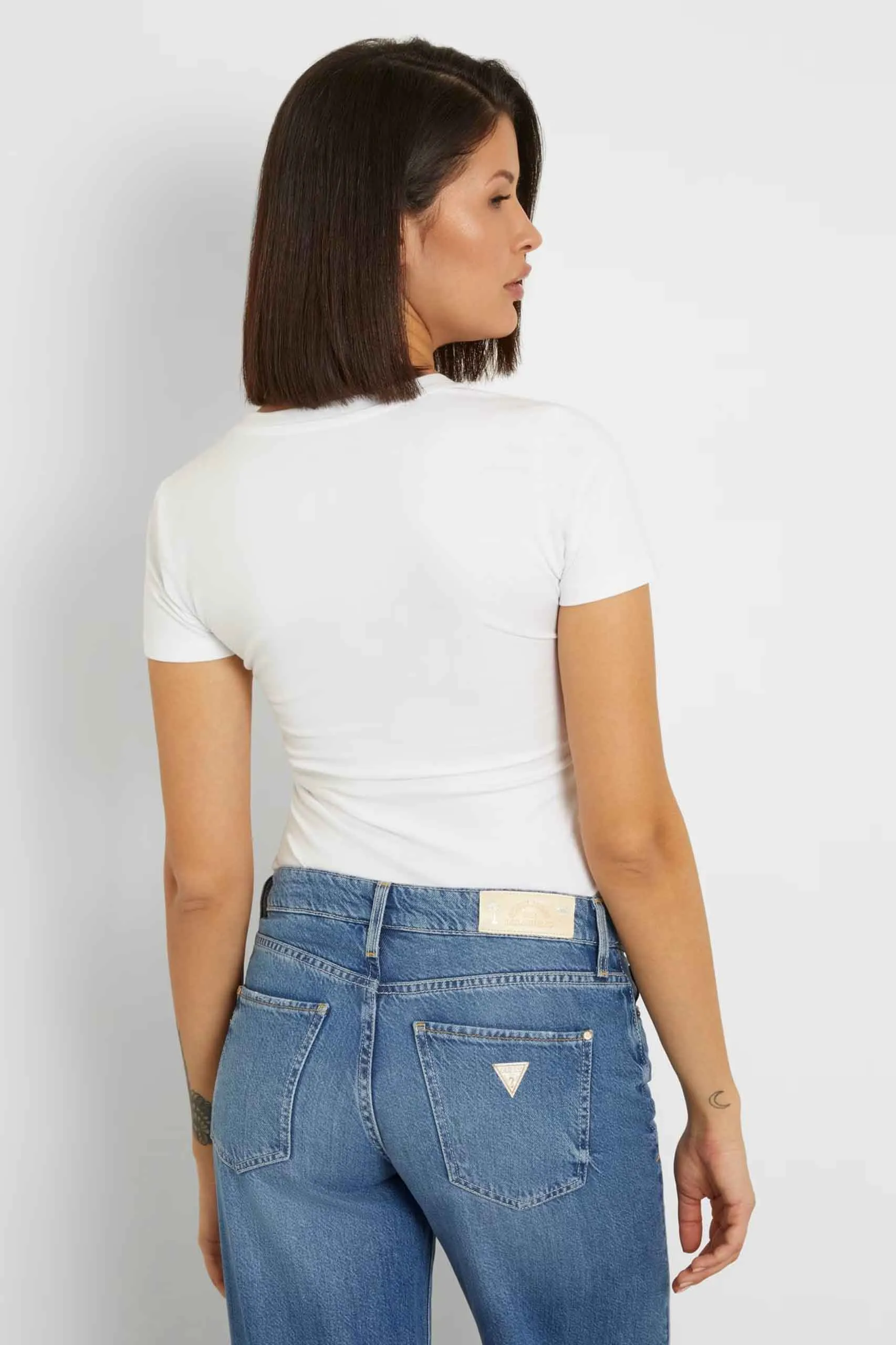 Camiseta para mujer de Guess Jeans – W4GI21J1314
