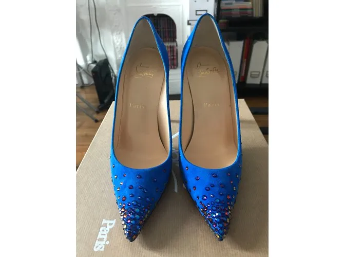 Christian Louboutin Tacones Azul 