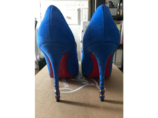 Christian Louboutin Tacones Azul 