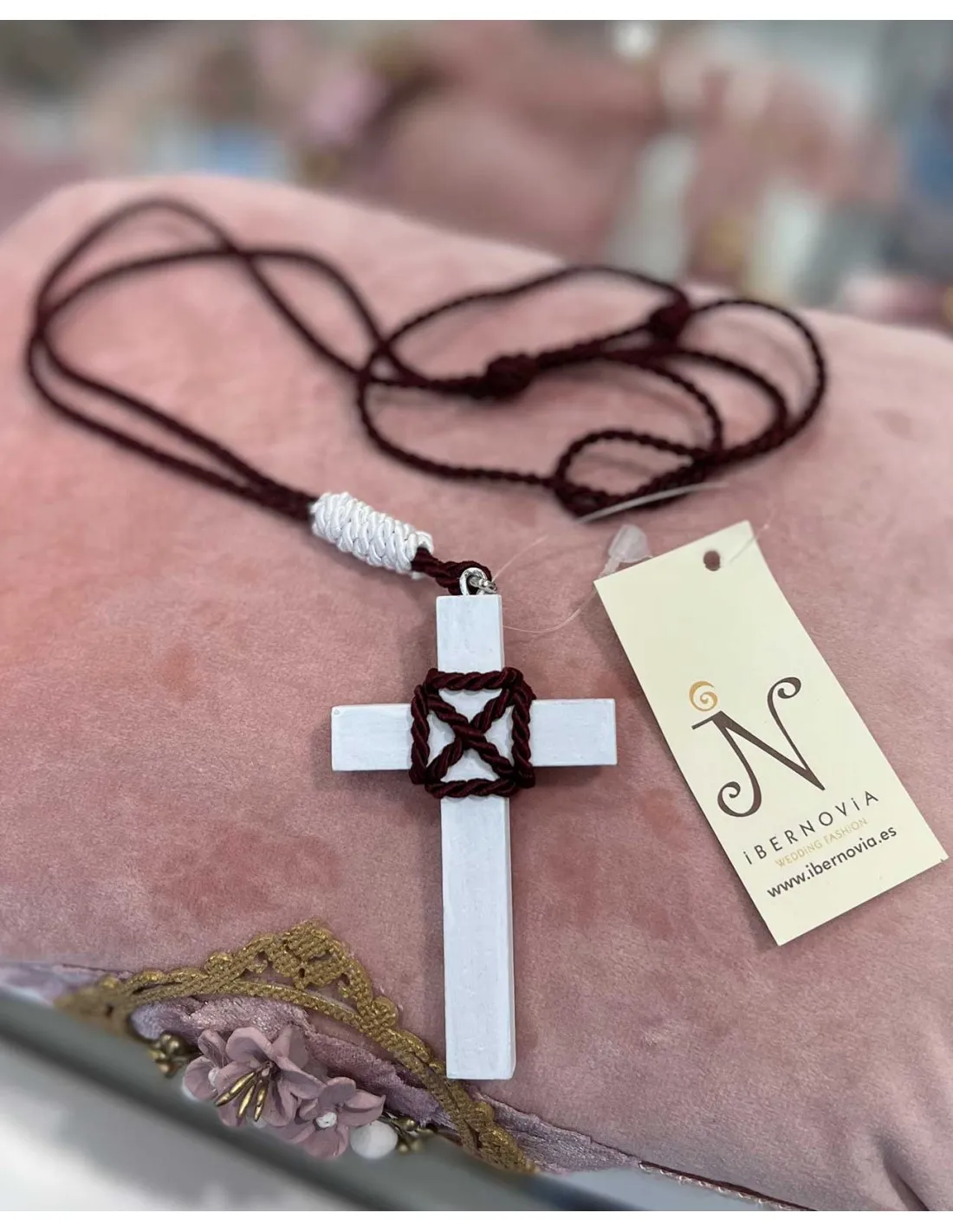 Cruz Comunión Niño Blanca Cordón Burdeos Ibernovia
