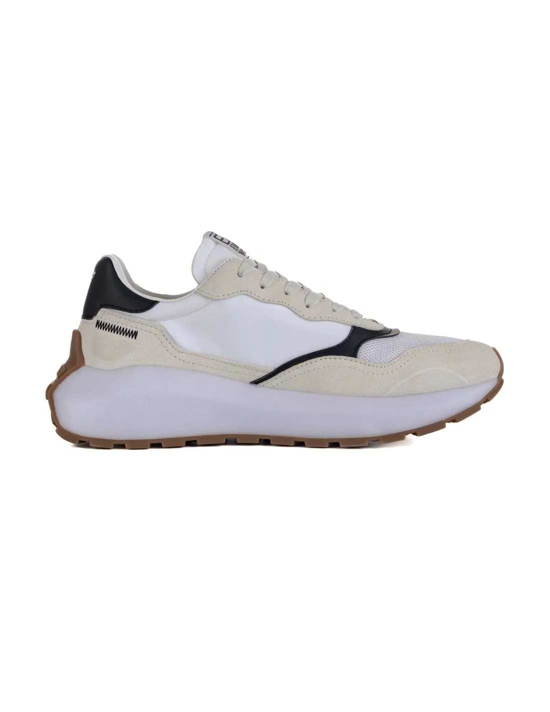 EA7  ZAPATILLAS BLANCO Y NEGRO X8X186 XK401 U026 HOMBRE