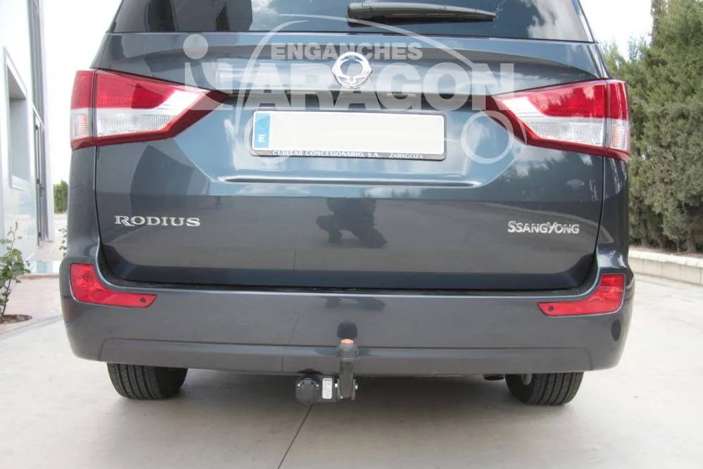 ENGANCHE DE REMOLQUE FIJO SSANGYONG RODIUS 2013