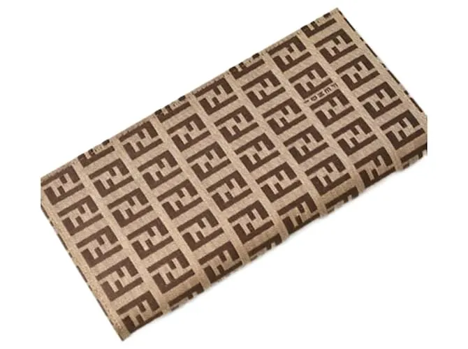 Fendi Zucca Castaño 