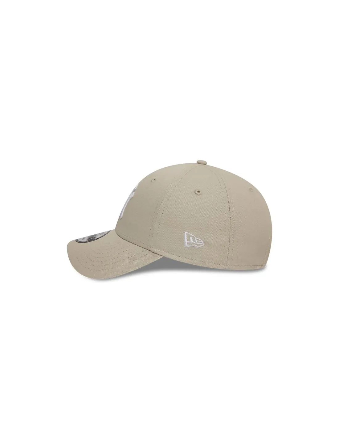 Gorra New Era League Ess 9FORTY New York Yakees Crema Mujer