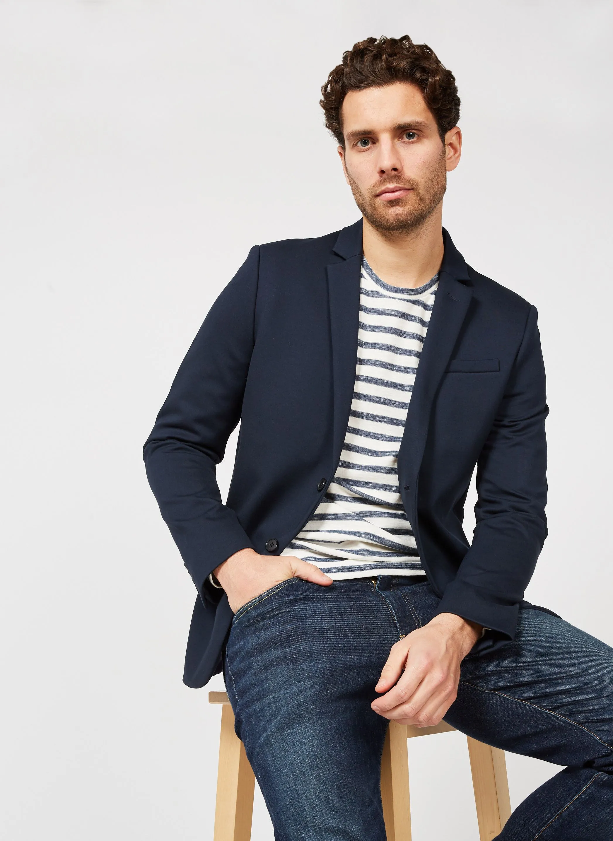 IKKS Chaqueta regular fit con cuello sastre en azul