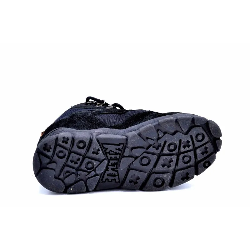 Kelme K2 | Bota deportiva de piel