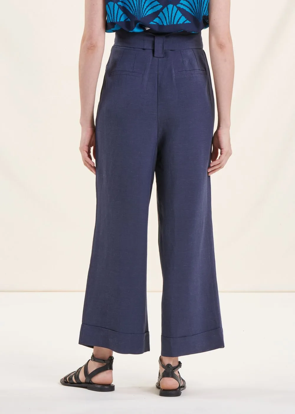 LA FEE MARABOUTEE Pantalón holgado de talle alto en azul