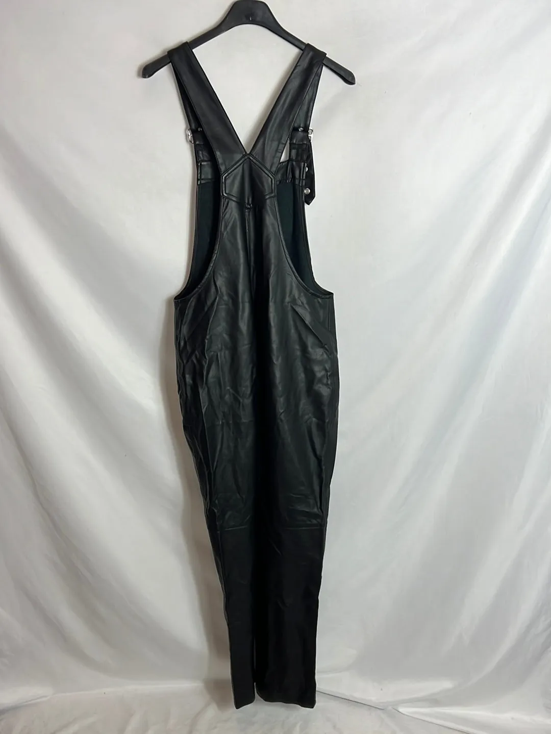 MANGO. Pero negro efecto piel . TS