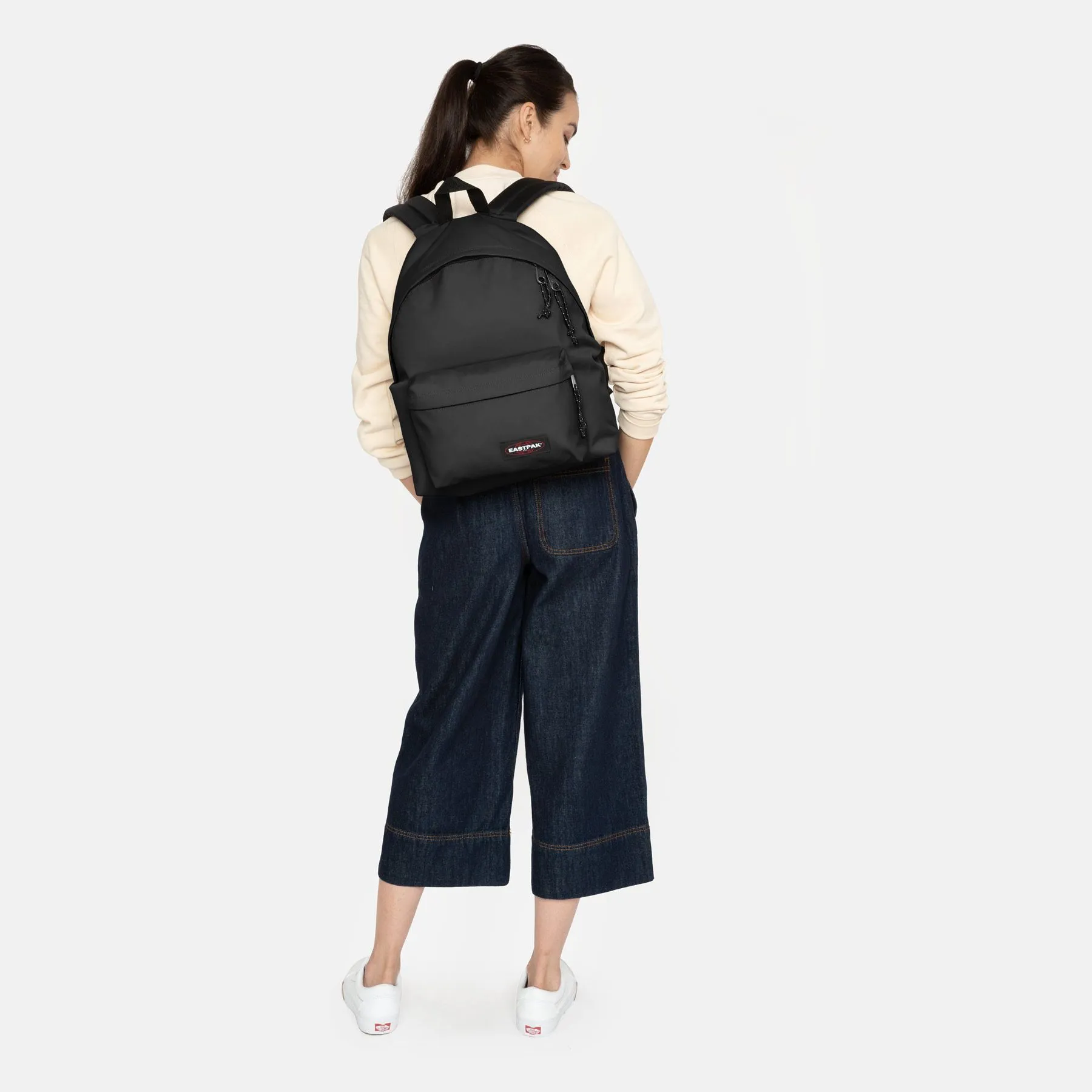 Mochila Eastpak Padded Pak’r 24 litros EK620008 BLACK negra lisa básica