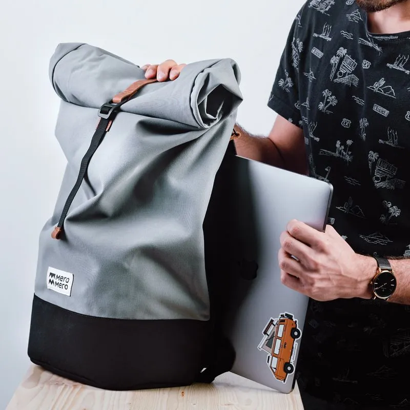 Mochila MEROMERO Squamish (Azul marino/Crema)