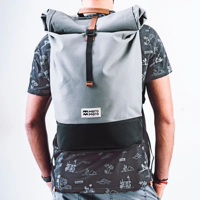 Mochila MEROMERO Squamish (Gris Piedra/Marrón)