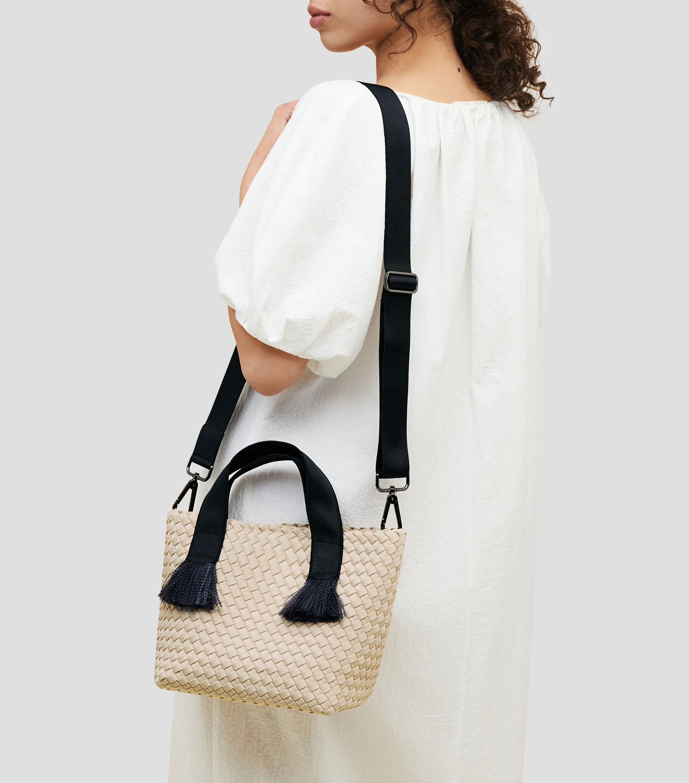 NAGHEDI Bolso crossbody beige Tulum Mujer