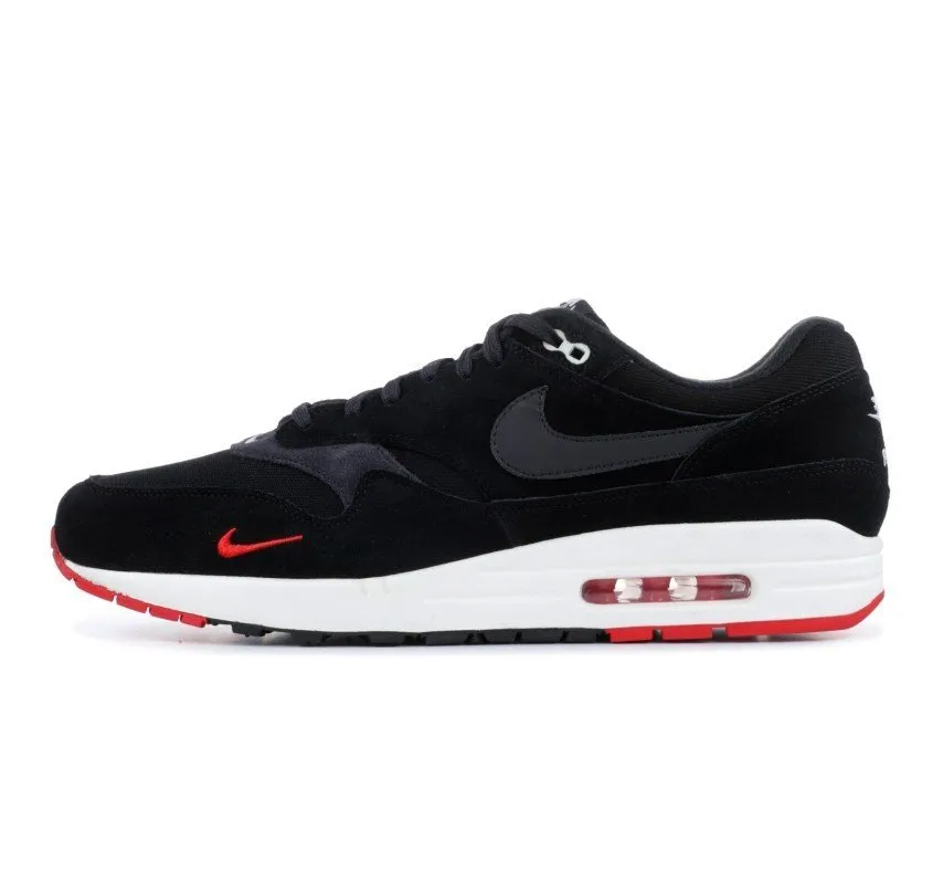 NIKE AIR MAX 1