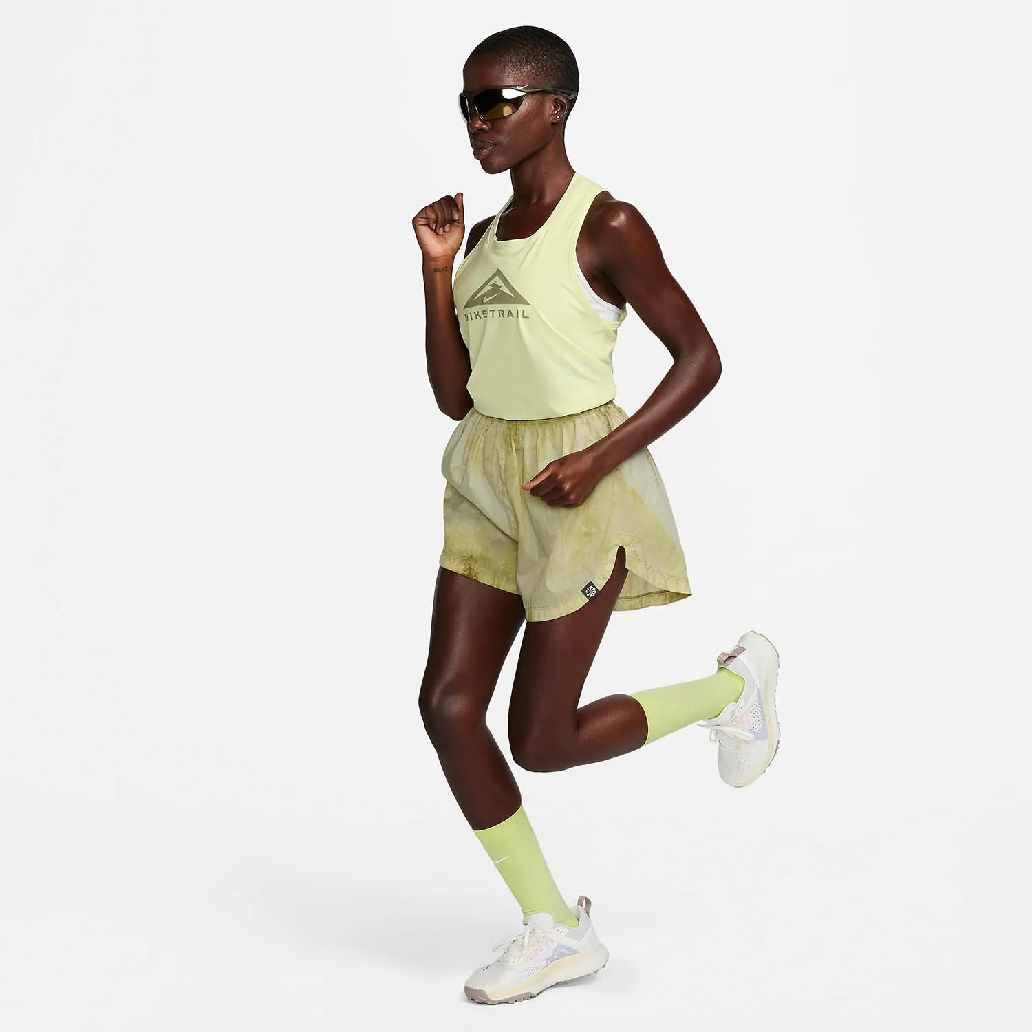 NIKE DRIFIT LOGO TOP