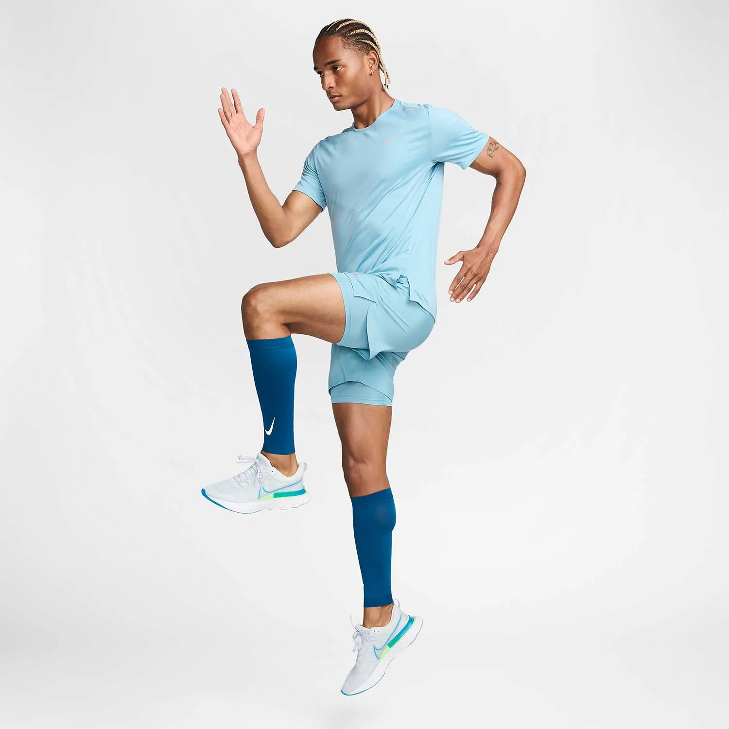 NIKE DRIFIT RISE 365 CAMISETA