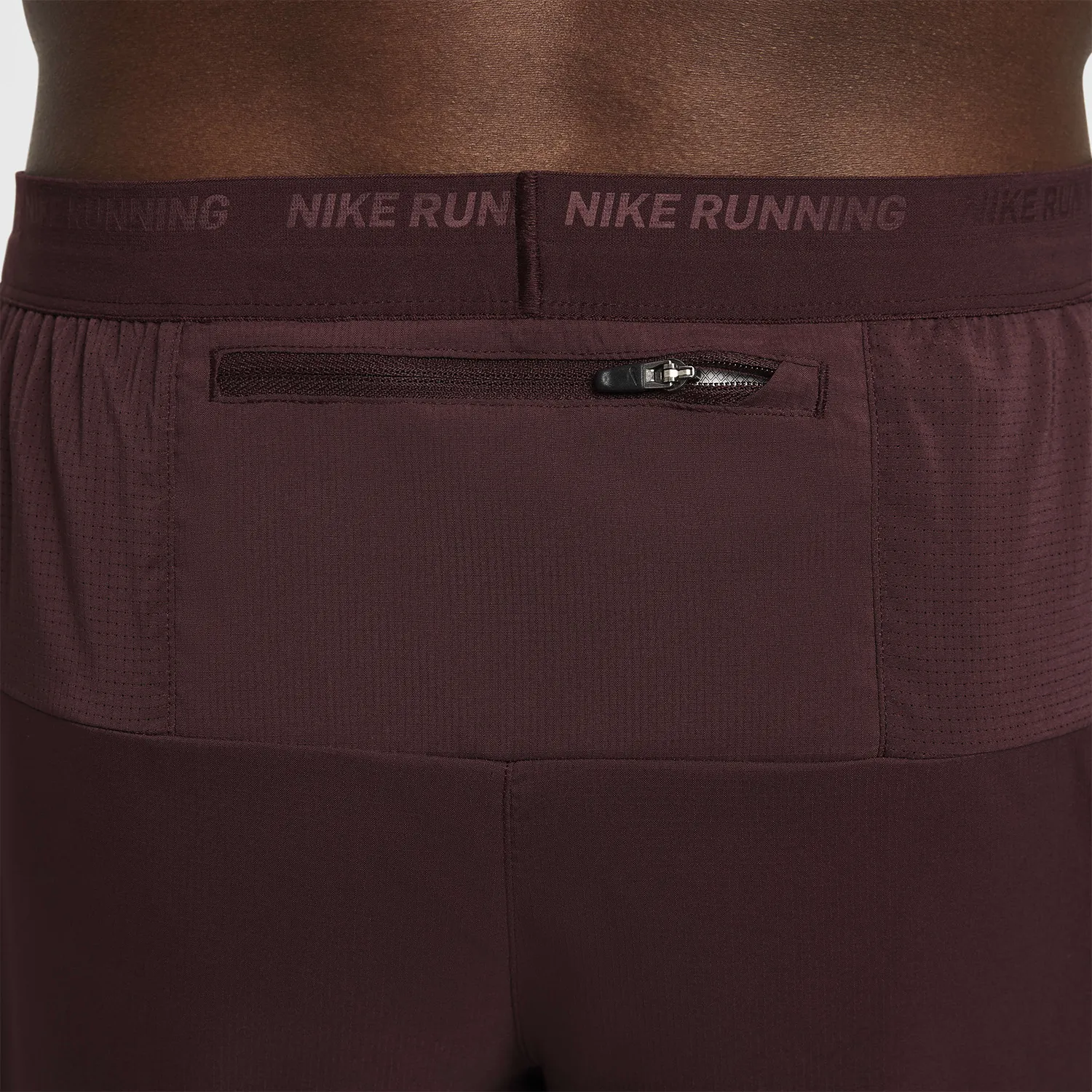 NIKE DRIFIT STRIDE 7IN SHORTS