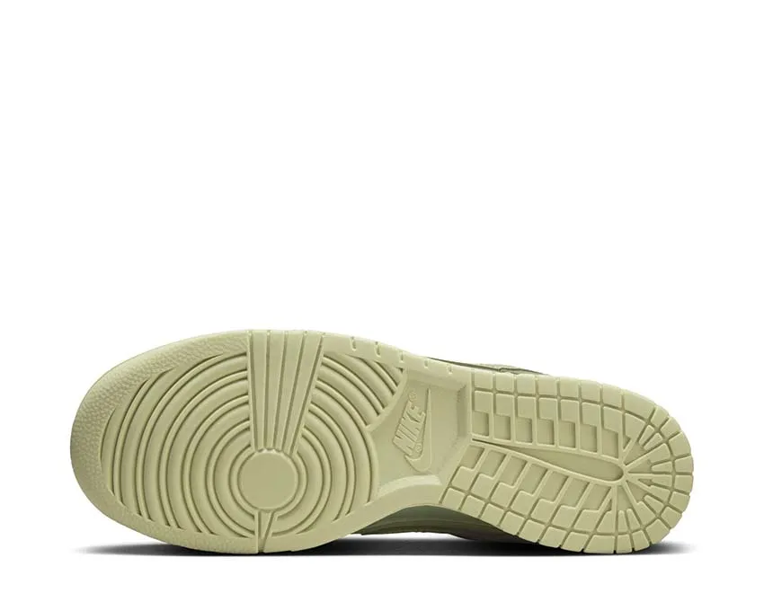 Nike Dunk Low Retro Premium