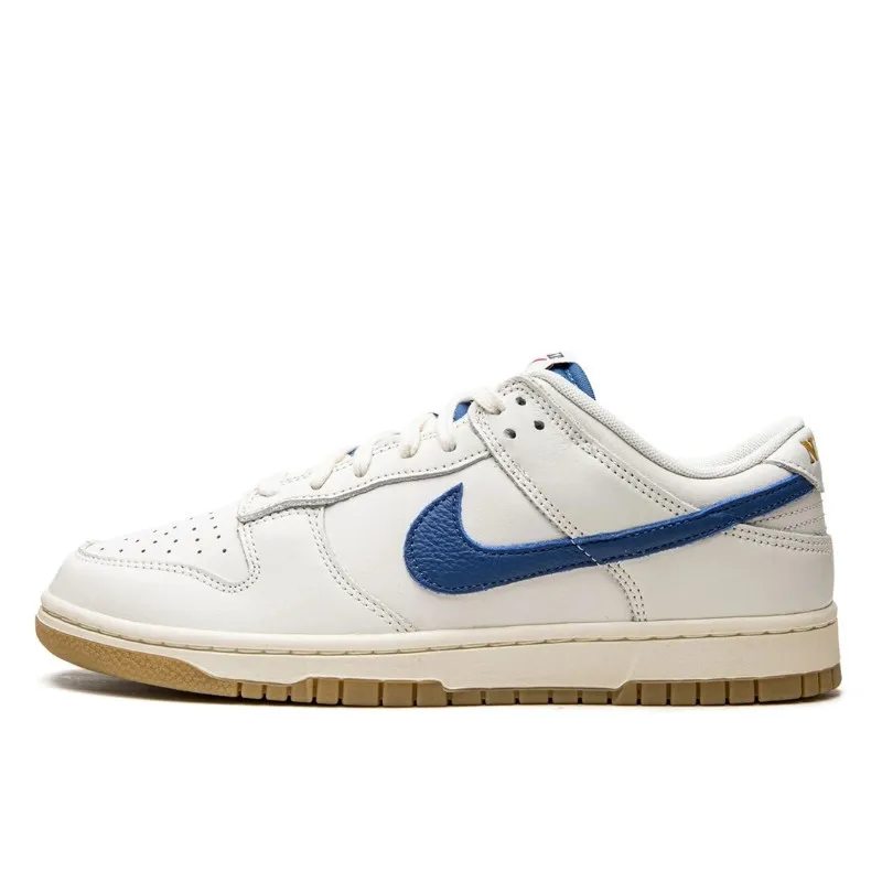 Nike Dunk Low SE Sail Dark Marina Bleu