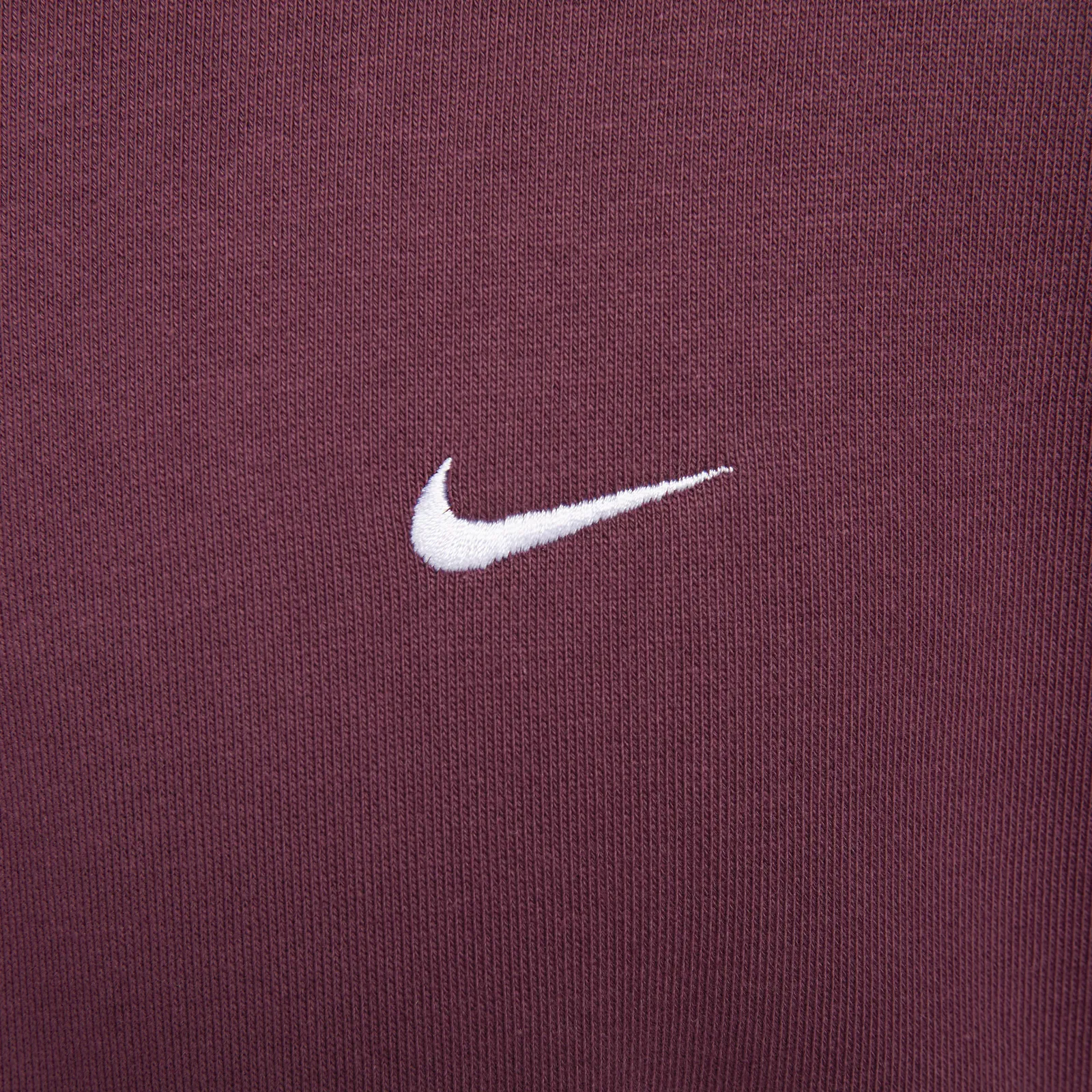 Nike Solo Swoosh
