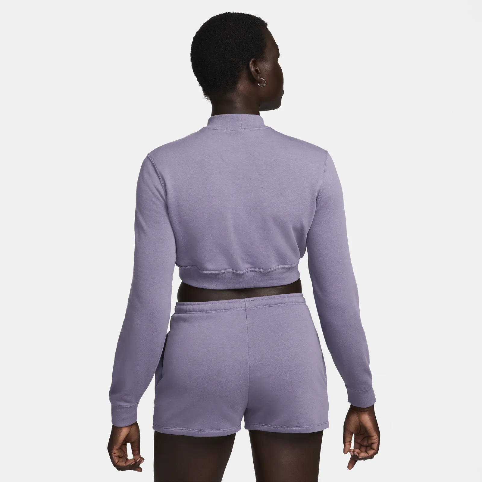 Nike Sportswear Chill