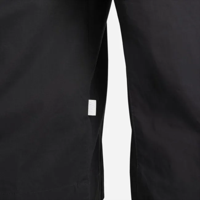 NIKE STYLE ESSENTIALS WOVEN BUTTONUP TOP