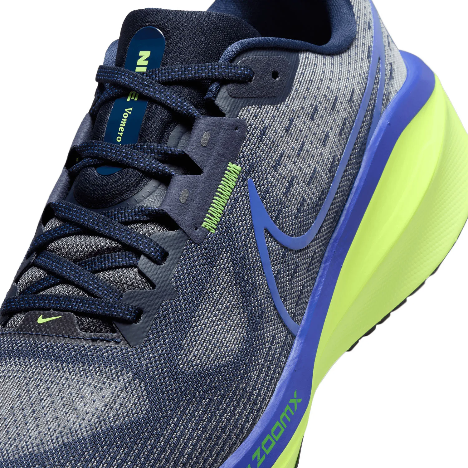 Nike Vomero 17