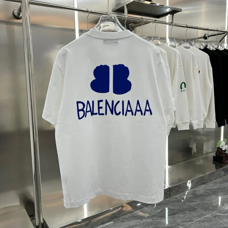 NUEVOS Hombres Plus Tees Polos camisetas Cuello redondo bordado y estampado estilo polar ropa de verano con algodón puro calleje