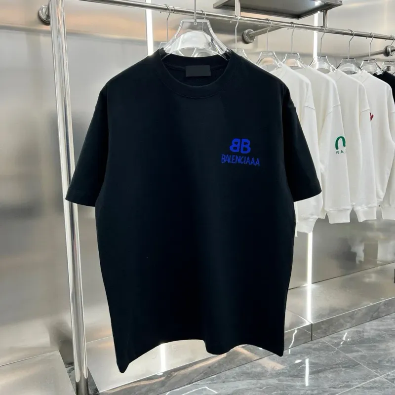 NUEVOS Hombres Plus Tees Polos camisetas Cuello redondo bordado y estampado estilo polar ropa de verano con algodón puro calleje