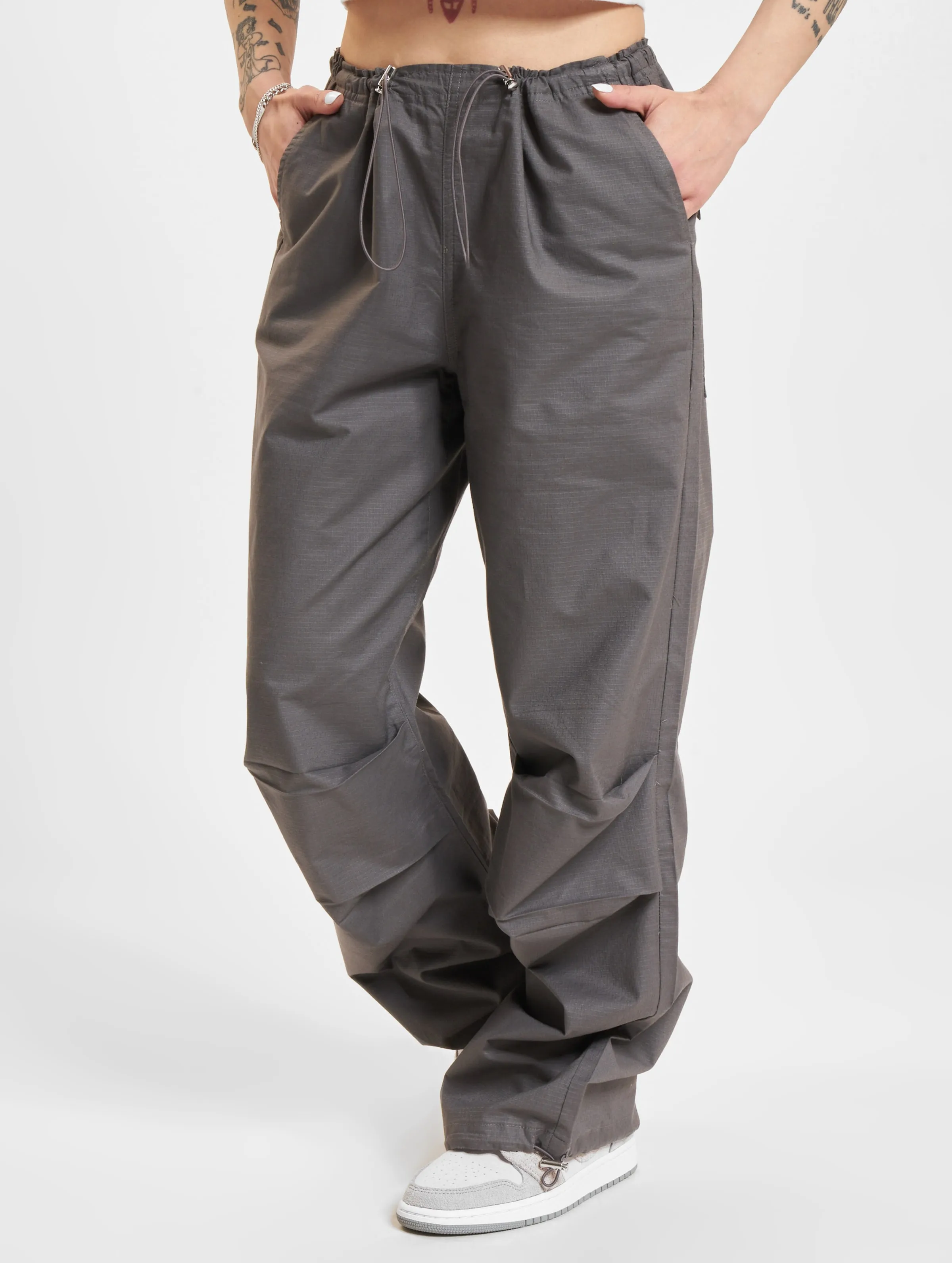 ONLY ECHOLAIA PARACHUTE