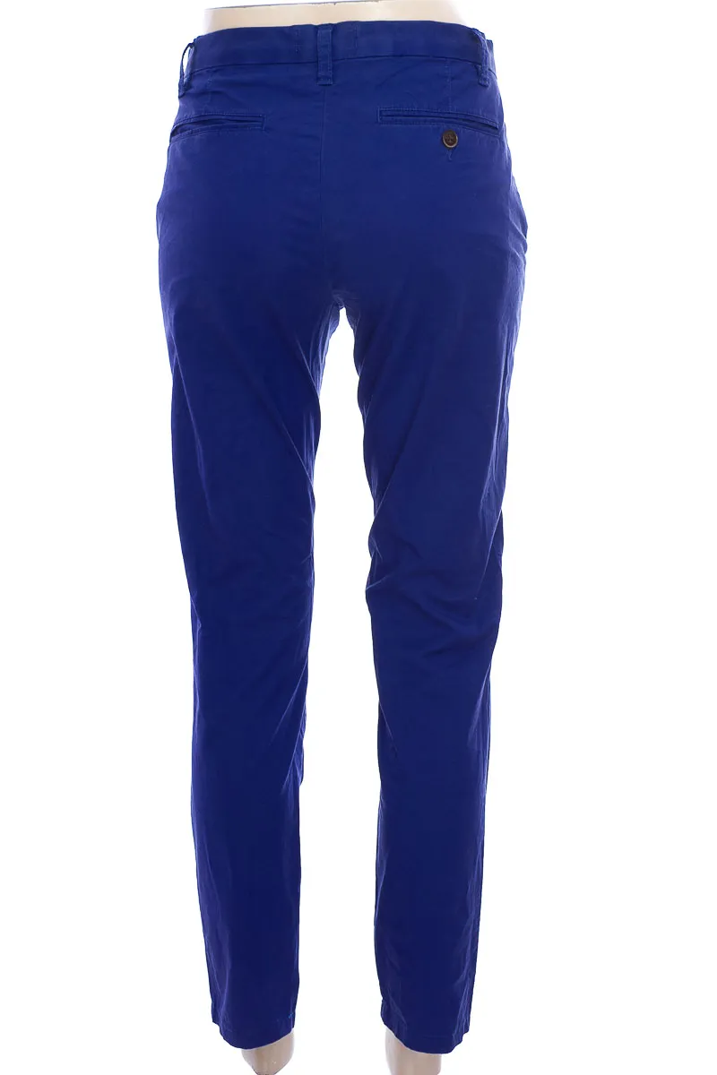PANTALóN COLOR AZUL  ARTURO CALLE