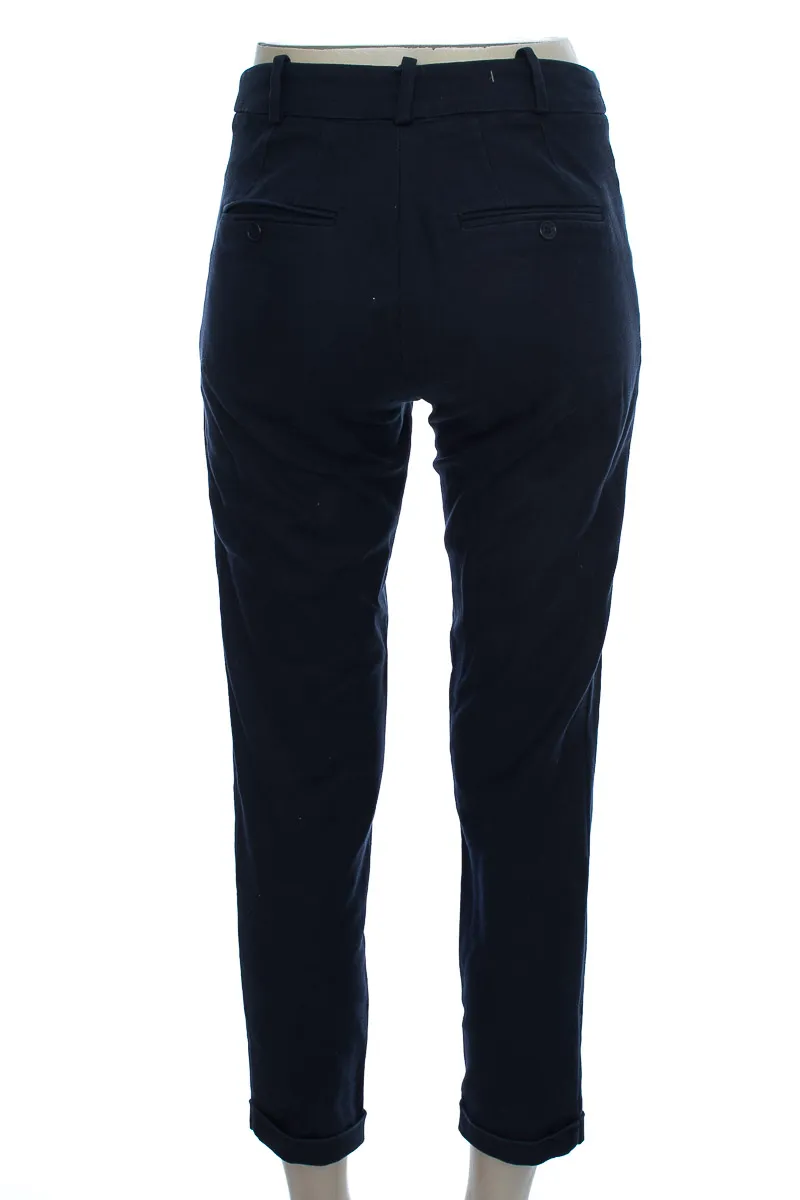 PANTALóN COLOR AZUL  CLOSEANDO